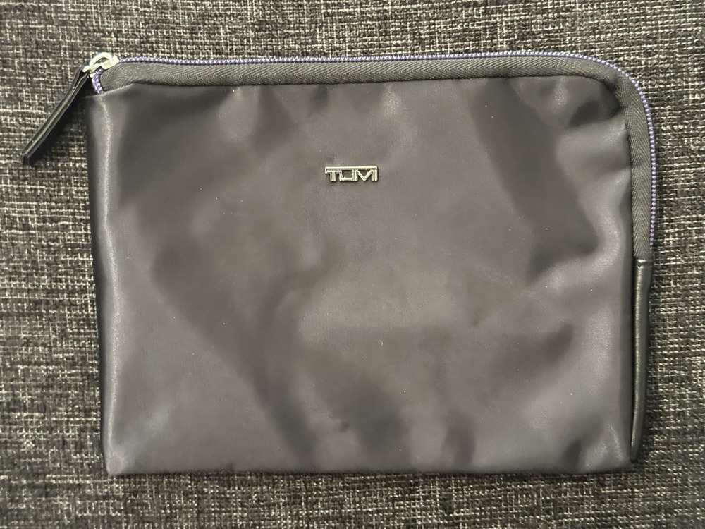 Tumi For Delta Cosmetic Toiletries Travel Zip Pouch Bag Black Purple Lining